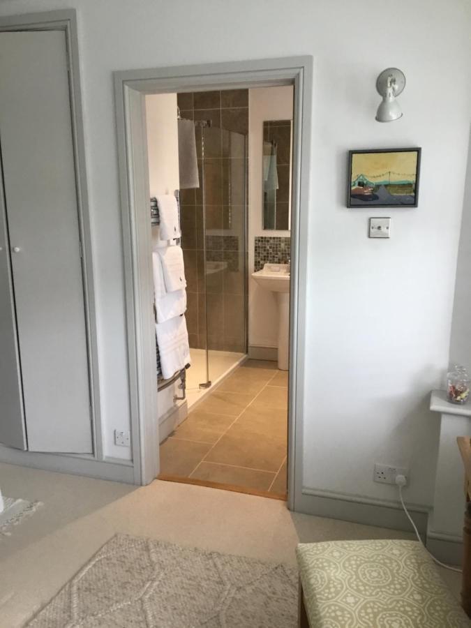 Number 19 B&B Chichester Extérieur photo